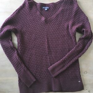 Maroon American eagle sweater